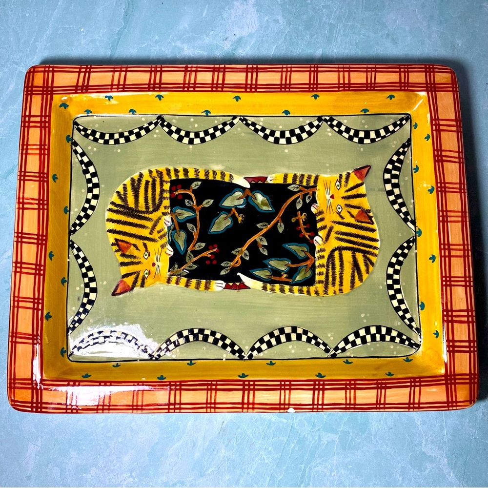 Vintage House of Hatten Peggy Fairfax Herrick large cat tray with chipping